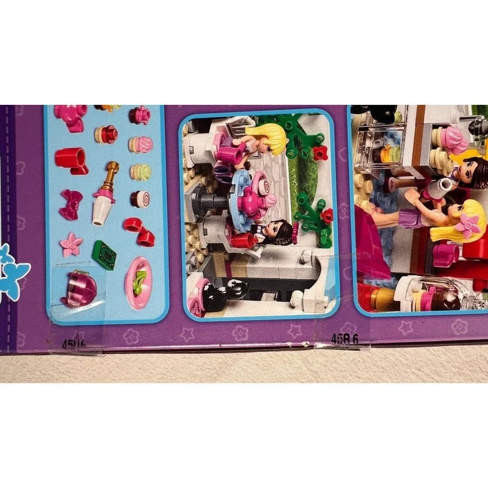Lego description friends